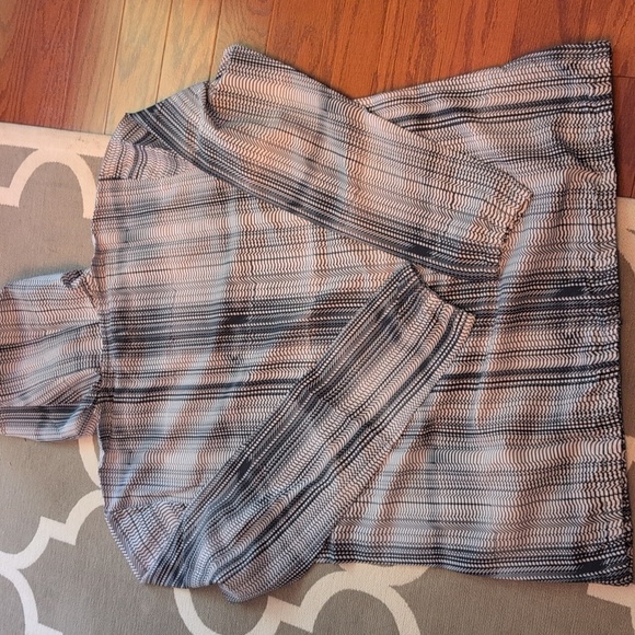 Asics Ready Set Windbreaker Jacket GPX in Size Large NWT - Picture 9 of 9